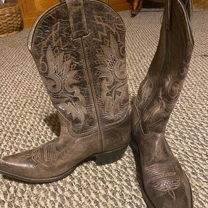 Double H cowgirl boats